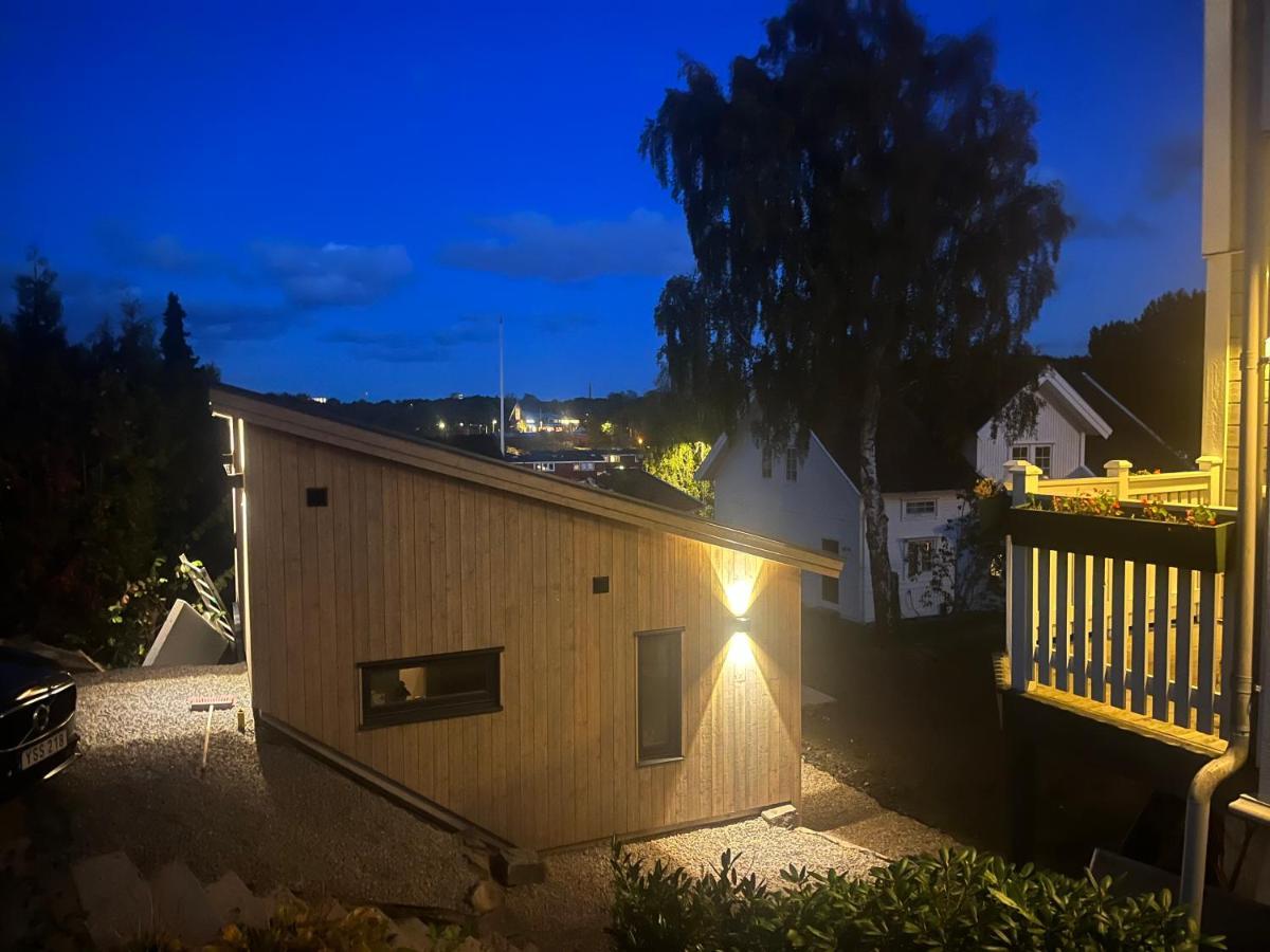 Mysigt Attefallshus Med Naerhet Till Stad Och Hav Göteborg Exteriér fotografie